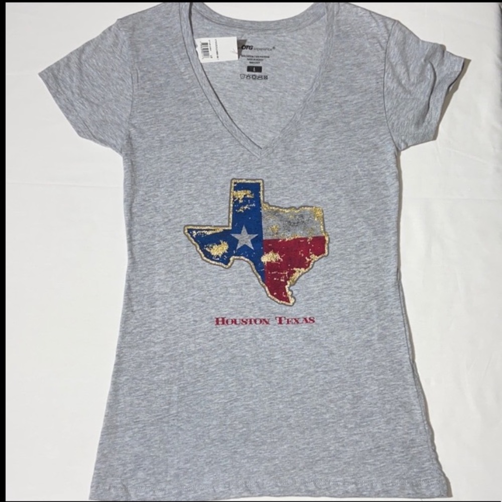 NWT Houston Texas V Neck T Shirt. Gray with State of Texas On the Front. Large.